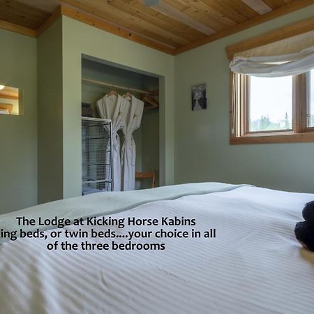 Kicking Horse Kabins Golden Exterior foto